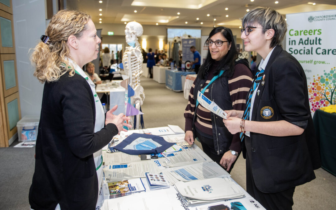 Parents and carers of Oxfordshire secondary school students urged to ‘start the year strong’ and sign up to annual Careers Fest and apprenticeships webinar